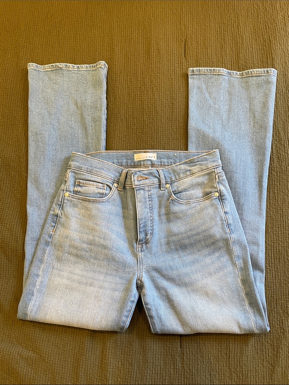 LOFT Women's Light Wash Jeans - Pale Blue